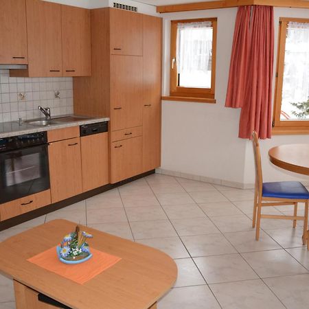 Ferienhaus Antigua Saas-Grund Værelse billede