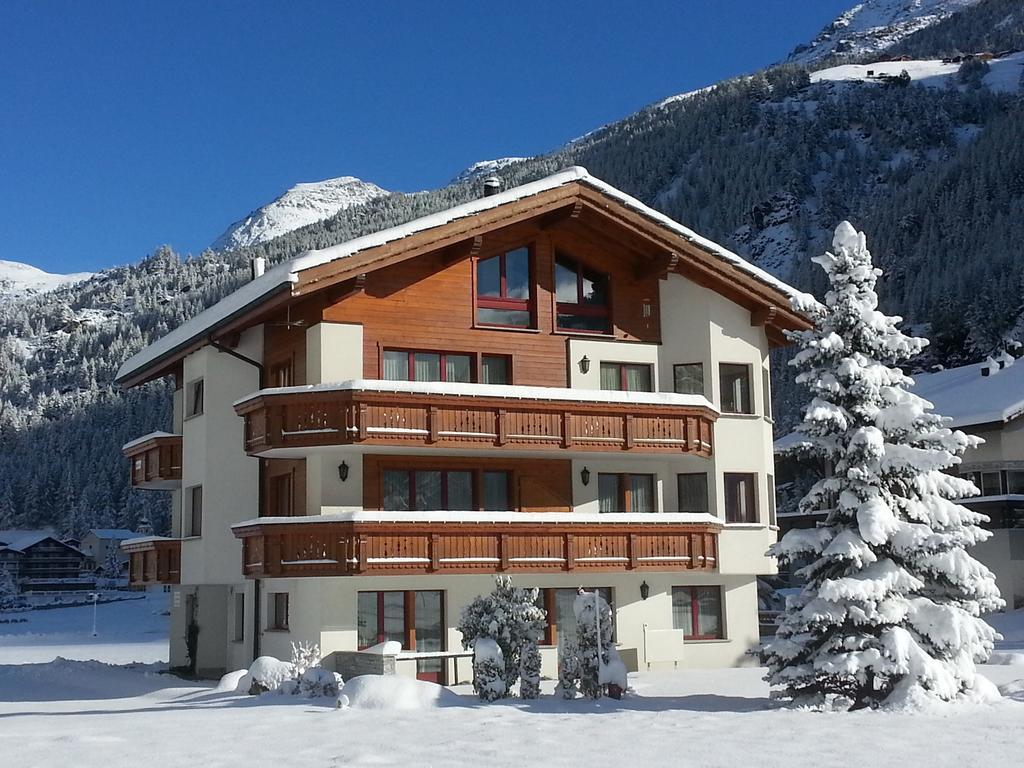 Ferienhaus Antigua Saas-Grund Eksteriør billede